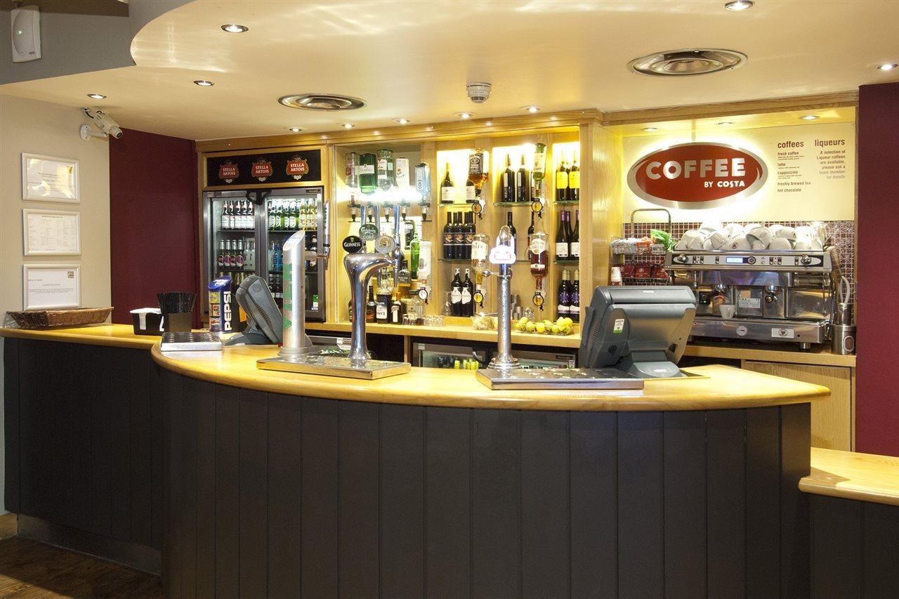 Premier Inn Sheffield City Centre Bagian luar foto